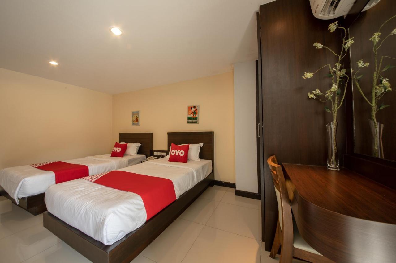 Hotel OYO 373 Mc Ginger House Patong Exterior foto
